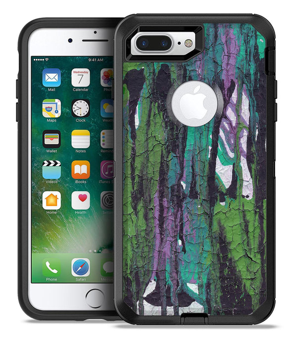 Abstract Cracked Green Paint Wall - iPhone 7 or 7 Plus Commuter Case Skin Kit