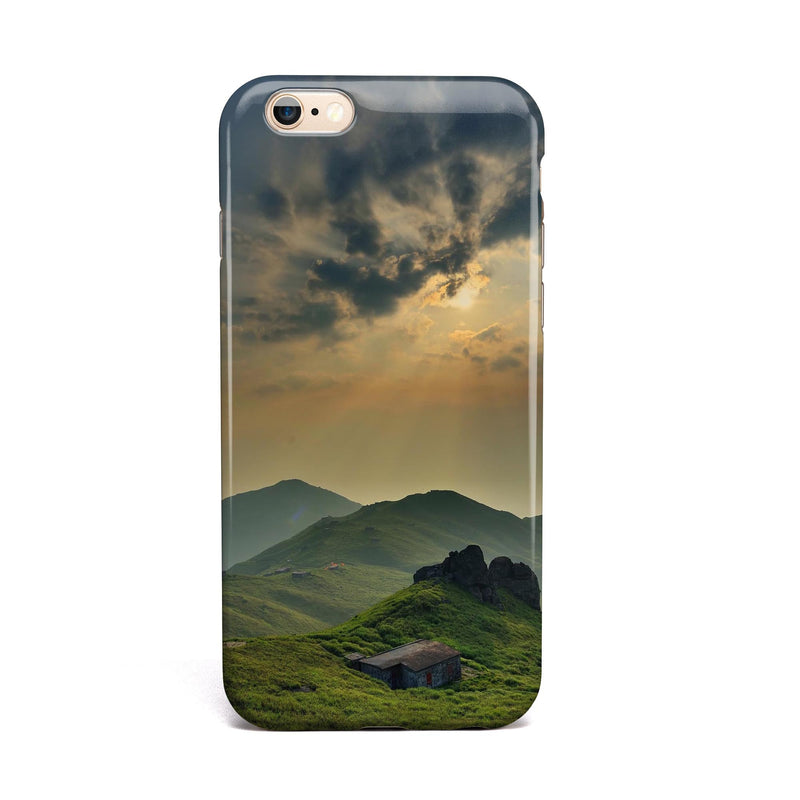 Beautiful_Countryside_-_iPhone_6s_-_Gold_-_Clear_Rubber_-_Hybrid_Case_-_Shopify_-_V2.jpg?