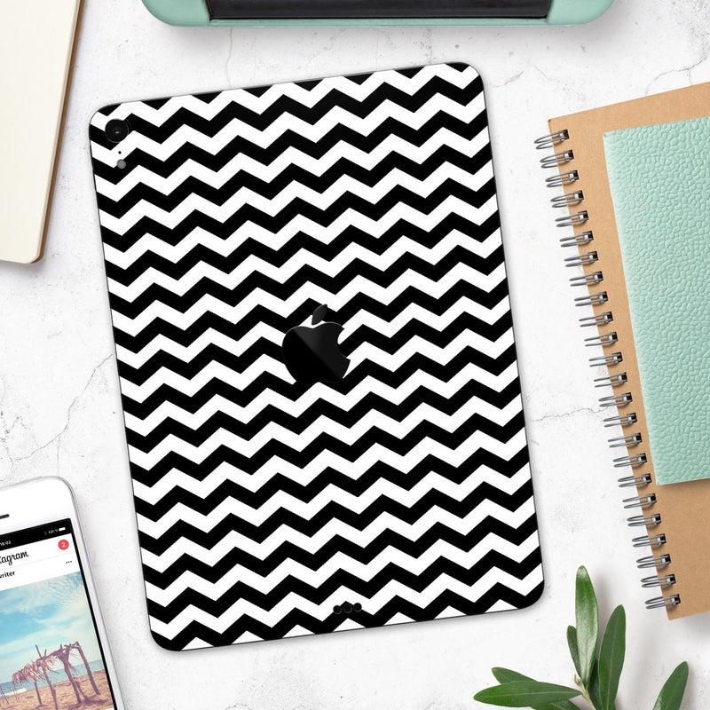 Black & White Chevron Pattern V2 - Full Body Skin Decal for the Apple iPad Pro 12.9", 11", 10.5", 9.7", Air or Mini (All Models Available)