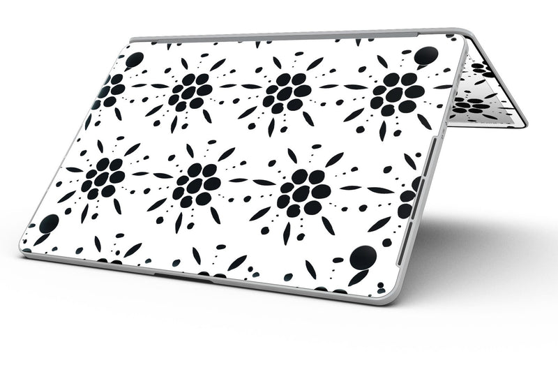 Black_Floral_Pedals_with_Clear_Cacking_-_13_MacBook_Pro_-_V8.jpg