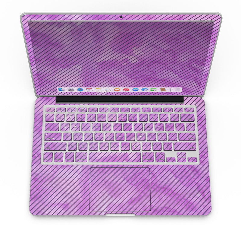Black_Slanted_Lines_of_Purple_Clouds_-_13_MacBook_Pro_-_V4.jpg