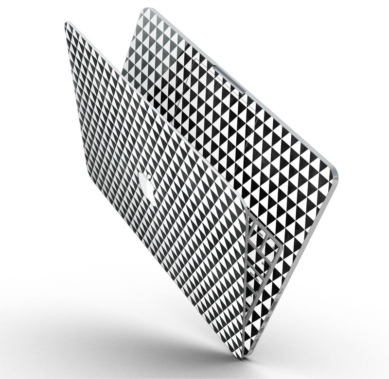 Black_and_White_Watercolor_Triangle_Pattern_-_13_MacBook_Pro_-_V9.jpg