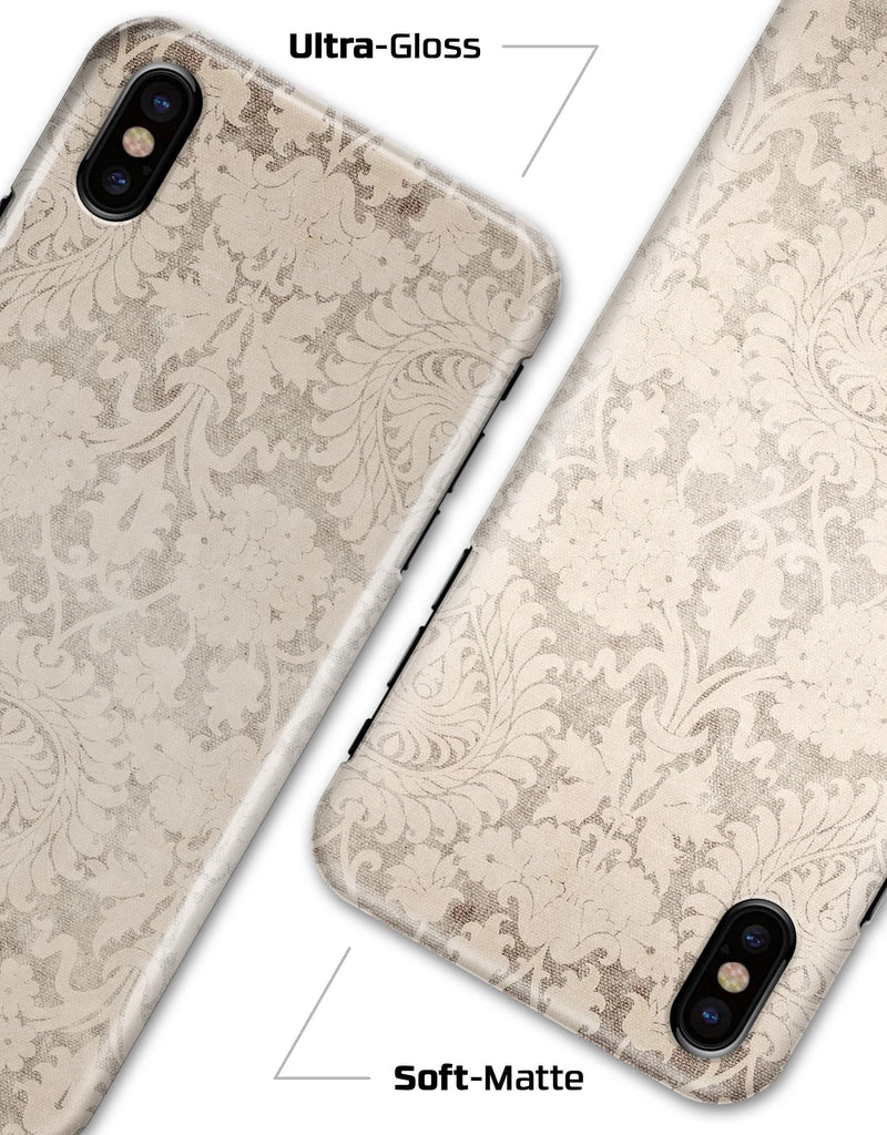 Faded Grunge Pattern of Royalty - iPhone X Clipit Case