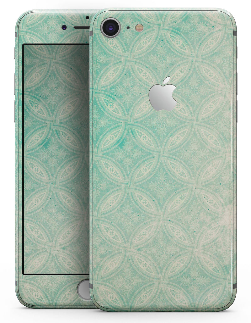Faded Teal Overlapping Circles - Skin-kit for the iPhone 8 or 8 Plus