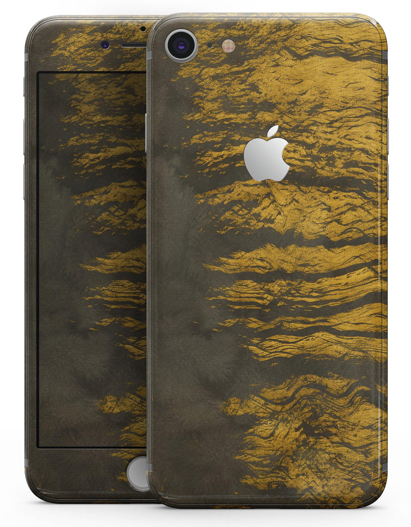 Golden Burnt Ramen V2 - Skin-kit for the iPhone 8 or 8 Plus
