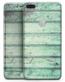 Green Peeling Planks  - Skin-kit for the iPhone 8 or 8 Plus
