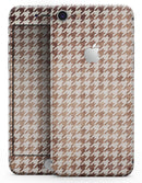 Grungy Tangerine Houndstooth Pattern - Skin-kit for the iPhone 8 or 8 Plus