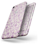 Grungy Violet Wildflower Pattern - Skin-kit for the iPhone 8 or 8 Plus