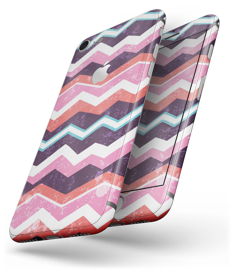 Jagged Colorful Chevron - Skin-kit for the iPhone 8 or 8 Plus