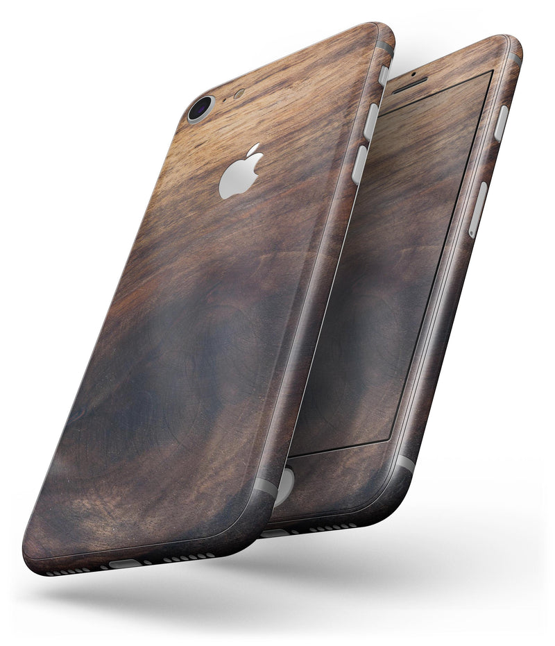 Knotted Rich Wood Plank - Skin-kit for the iPhone 8 or 8 Plus