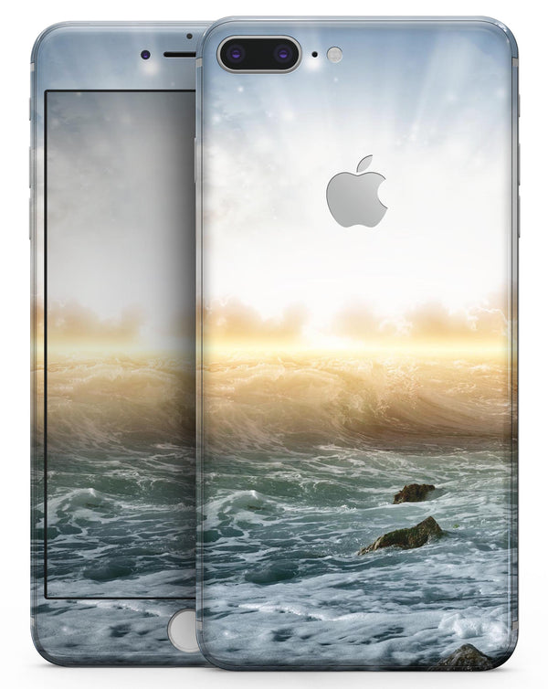 Majestic Sky on Crashing Waves - Skin-kit for the iPhone 8 or 8 Plus