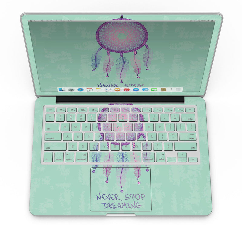 Never_Stop_Dreaming_Dreamcatcher_-_13_MacBook_Pro_-_V4.jpg