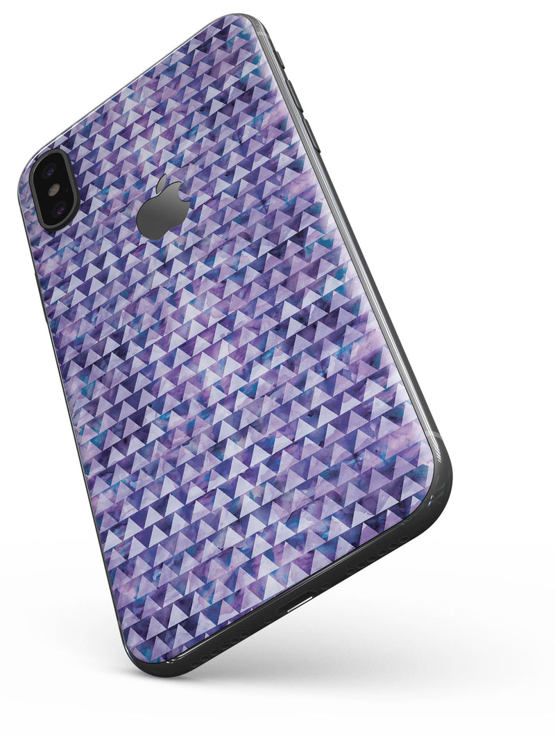 Purple Textured Triangle Pattern - iPhone X Skin-Kit