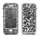 The Black and White Snow Leopard Pattern Apple iPhone 5-5s LifeProof Nuud Case Skin Set