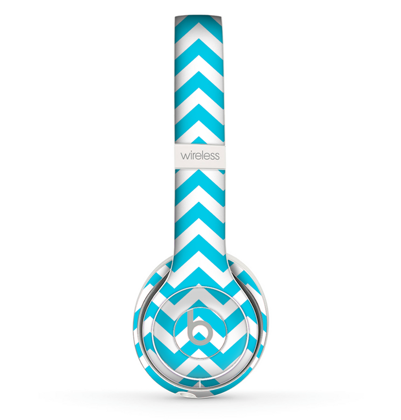 The Blue and White Chevron Pattern Skin Set for the Beats by Dre Solo 2 Wireless Headphones