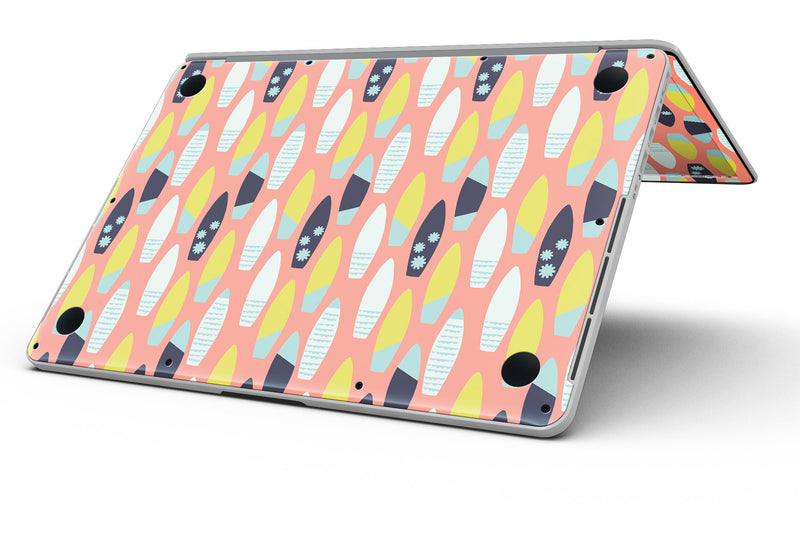 The_Coral_Colored_SurfBoard_Pattern_-_13_MacBook_Pro_-_V8.jpg