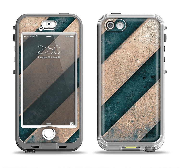 The Dark Blue & Highlighted Grunge Strips Apple iPhone 5-5s LifeProof Nuud Case Skin Set