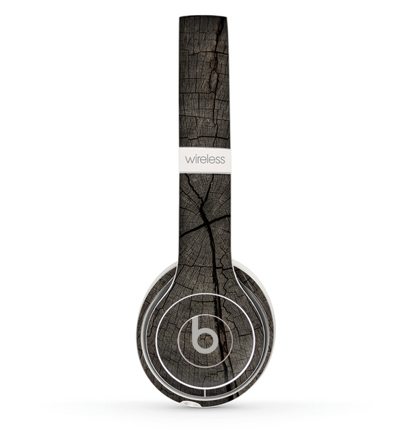 The Dark Cracked Wood Stump Skin Set for the Beats by Dre Solo 2 Wireless Headphones