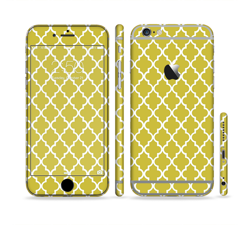 The Gold & White Seamless Morocan Pattern Sectioned Skin Series for the Apple iPhone 6/6s