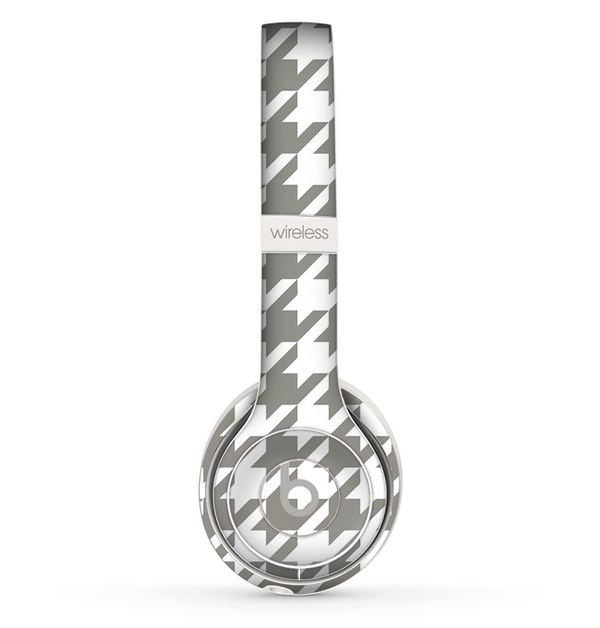The Gray and White HoundStooth Pattern Skin Set for the Beats by Dre Solo 2 Wireless Headphones