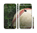 The Grunge Worn Baseball Sectioned Skin Series for the Apple iPhone 6/6s