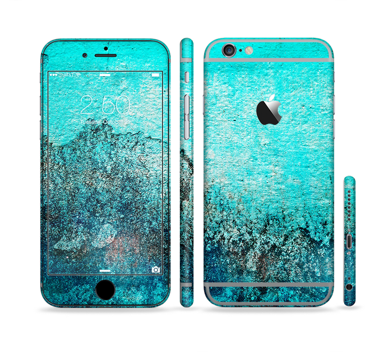 The Grungy Teal Surface V3 Sectioned Skin Series for the Apple iPhone 6/6s Plus