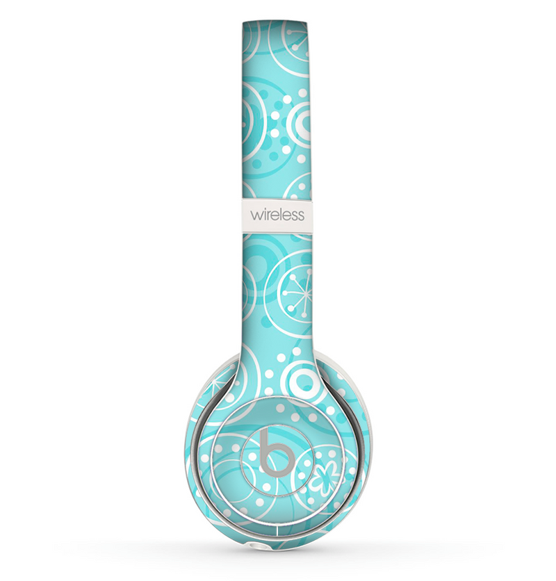 The Light Blue & White Swirls V3 Skin Set for the Beats by Dre Solo 2 Wireless Headphones