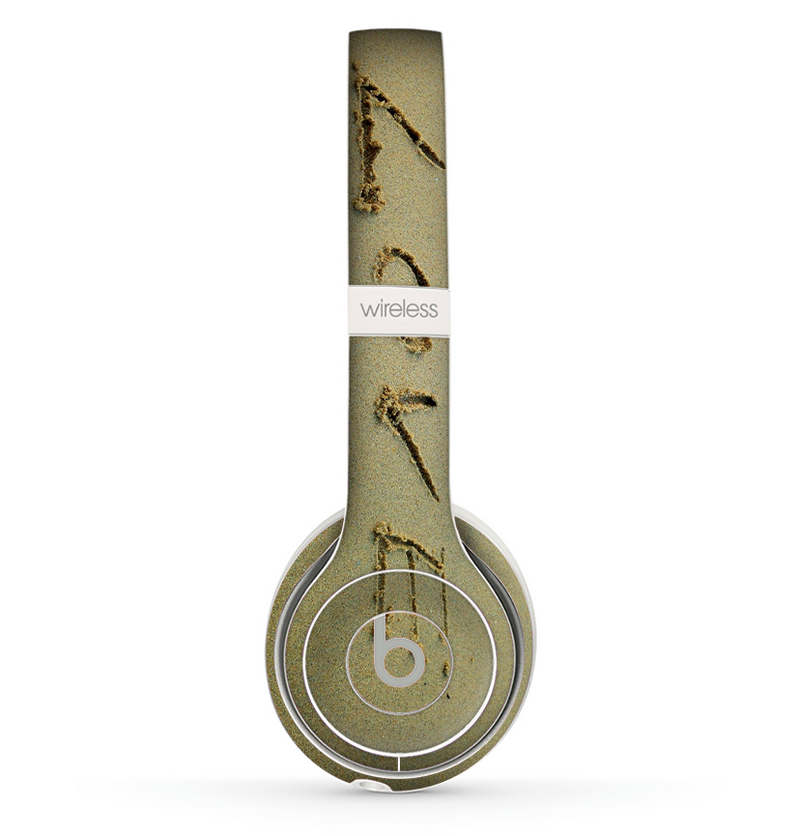 The Love beach Sand Skin Set for the Beats by Dre Solo 2 Wireless Headphones