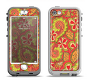 The Retro Red and Green Floral Pattern Apple iPhone 5-5s LifeProof Nuud Case Skin Set