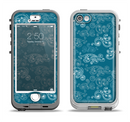 The Seamless Blue and White Paisley Swirl Apple iPhone 5-5s LifeProof Nuud Case Skin Set