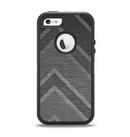 The Two-Toned Dark Black Wide Chevron Pattern V3 Apple iPhone 5-5s Otterbox Defender Case Skin Set