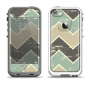 The Vintage Tan & Green Scratch Tall Chevron Apple iPhone 5-5s LifeProof Fre Case Skin Set