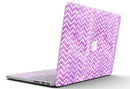 White_Chevron_Over_Purple_Grunge_Surface_-_13_MacBook_Pro_-_V5.jpg