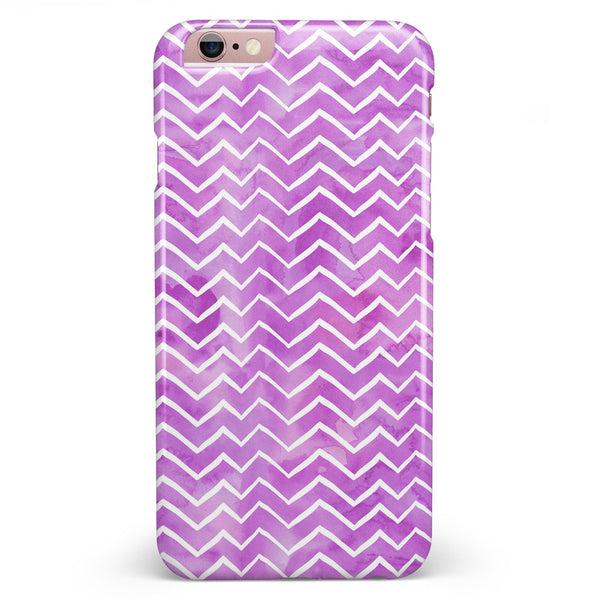 White Chevron Over Purple Grunge Surface iPhone 6/6s or 6/6s Plus INK-Fuzed Case