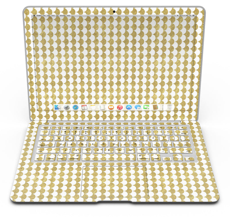White_and_Gold_Foil_v4_-_13_MacBook_Air_-_V6.jpg