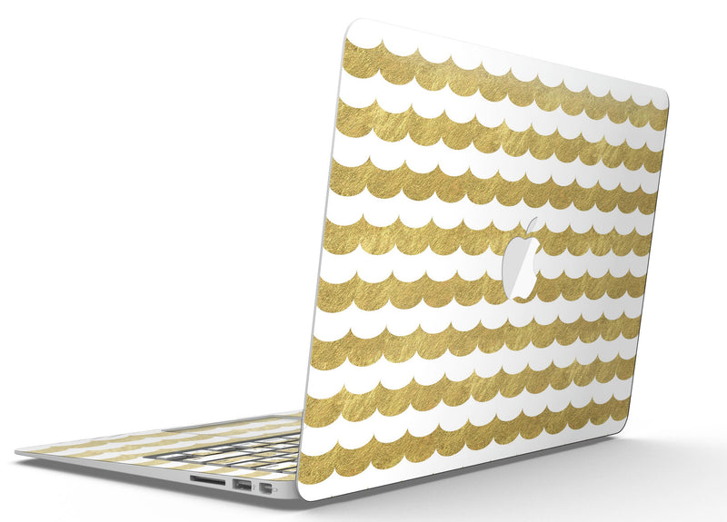 White_and_Gold_Foil_v9_-_13_MacBook_Air_-_V4.jpg