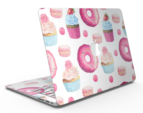 Yummy_Galore_Bakery_Treats_-_13_MacBook_Air_-_V1.jpg